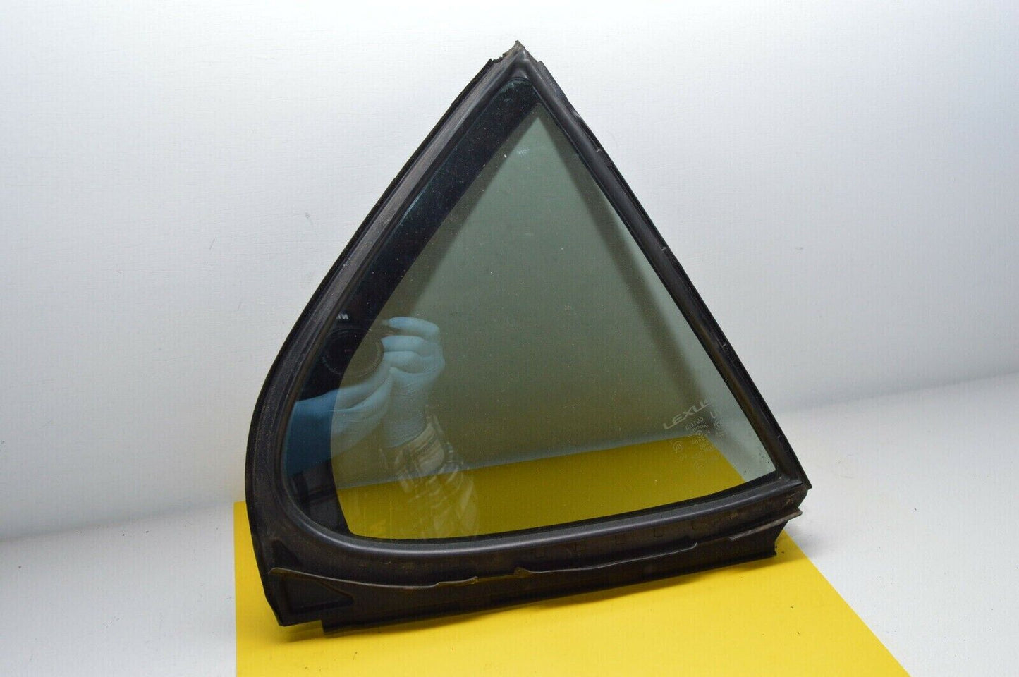 06-13 Lexus Is250 Is350 Rear Right Quarter Window Glass 68123-53092 Oem Used