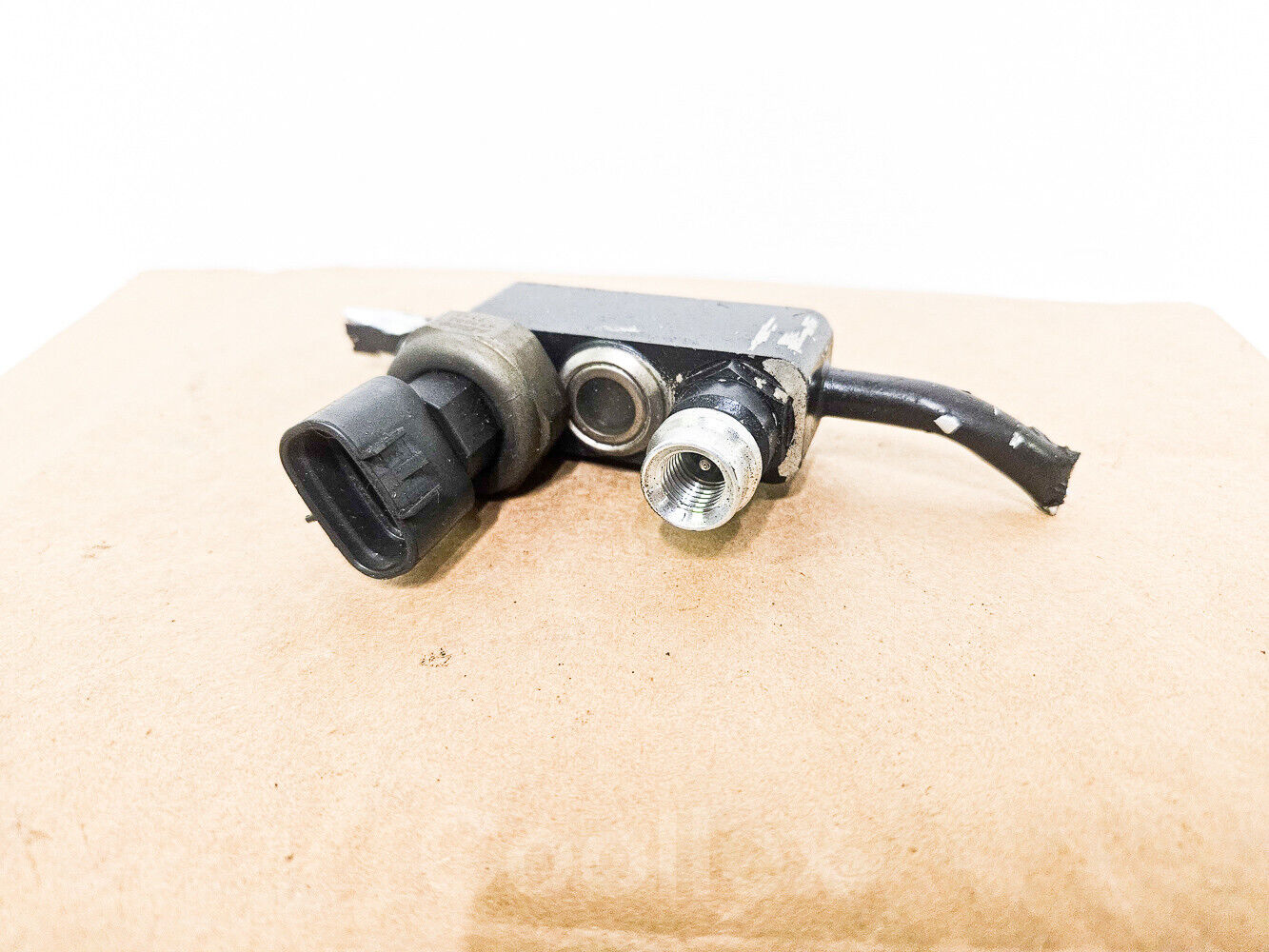 06-21 Lexus Is250 Ac Pressure Sensor 499000-7880 88719-33020 Oem