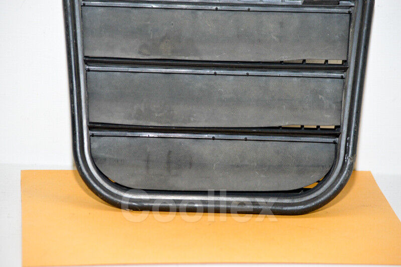 09-15 Jaguar XF XFR Rear Quarter Panel Vent Grille C2d18113 Oem