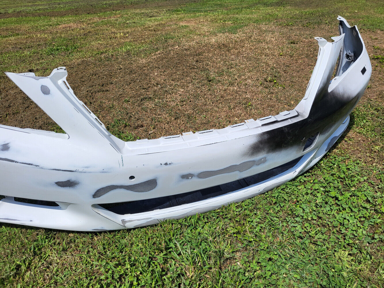 10-12 Lexus Ls460 Front Bumper Cover Original Oem (Needs Work and Paint)