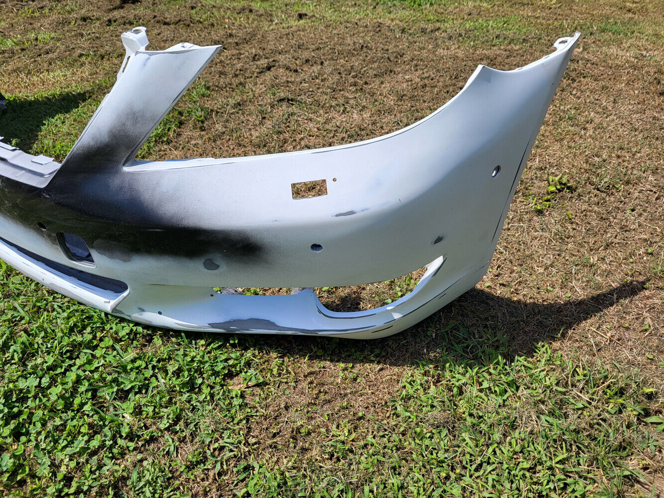 10-12 Lexus Ls460 Front Bumper Cover Original Oem (Needs Work and Paint)