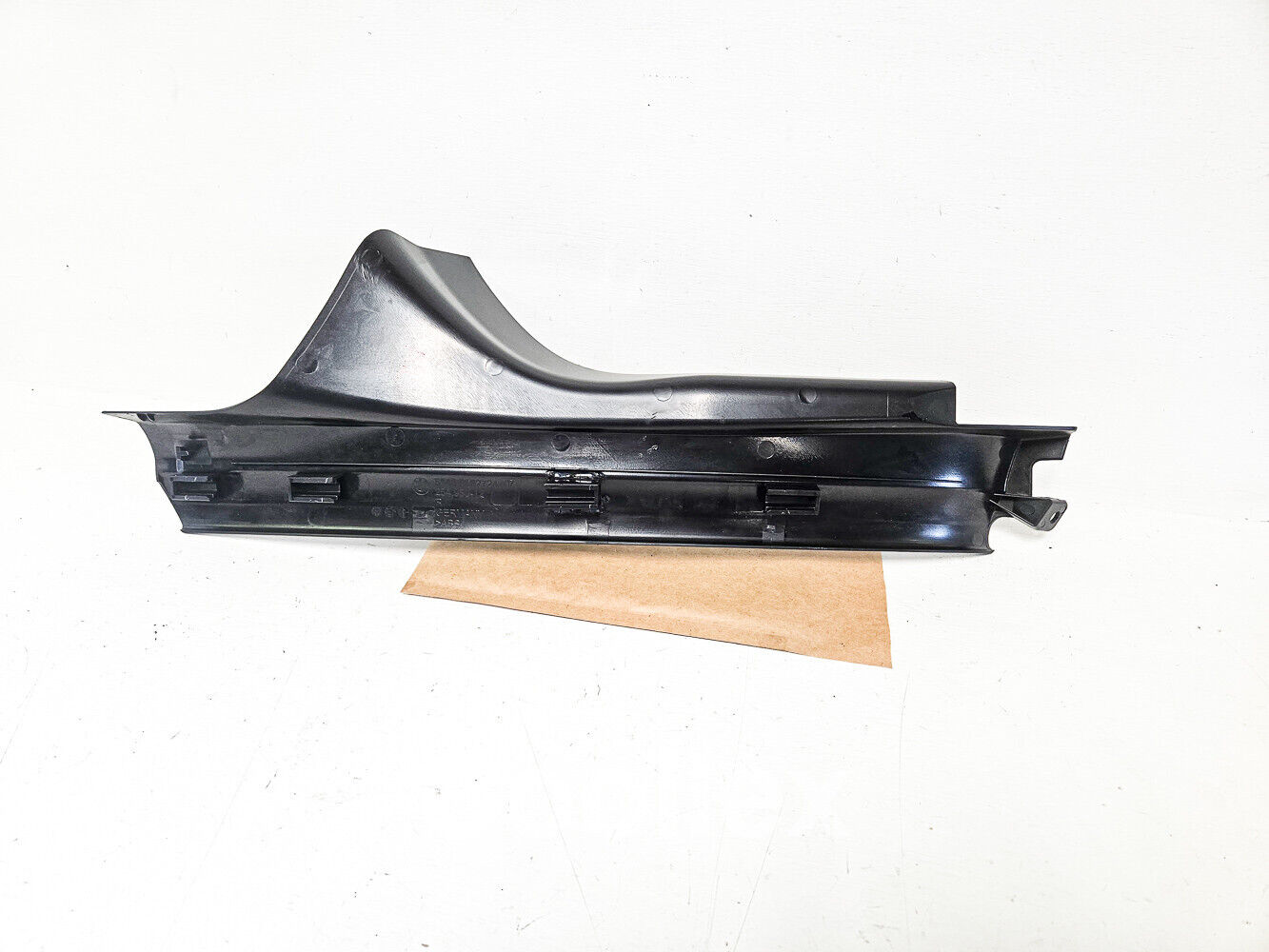 11-16 Bmw 550i F10 Rear Right Inner Door Sill 51-47-7-358-046 Oem Used