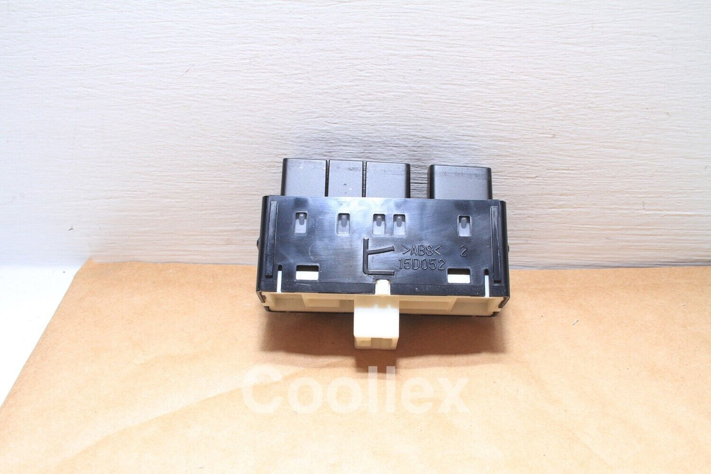 14-15 Lexus Is250 Trip Switch 84975-53010 Oem Used