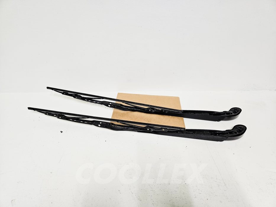 07-14 Mini Cooper Clubman Front Wiper Arms 61-61-9-449-970 Oem Used