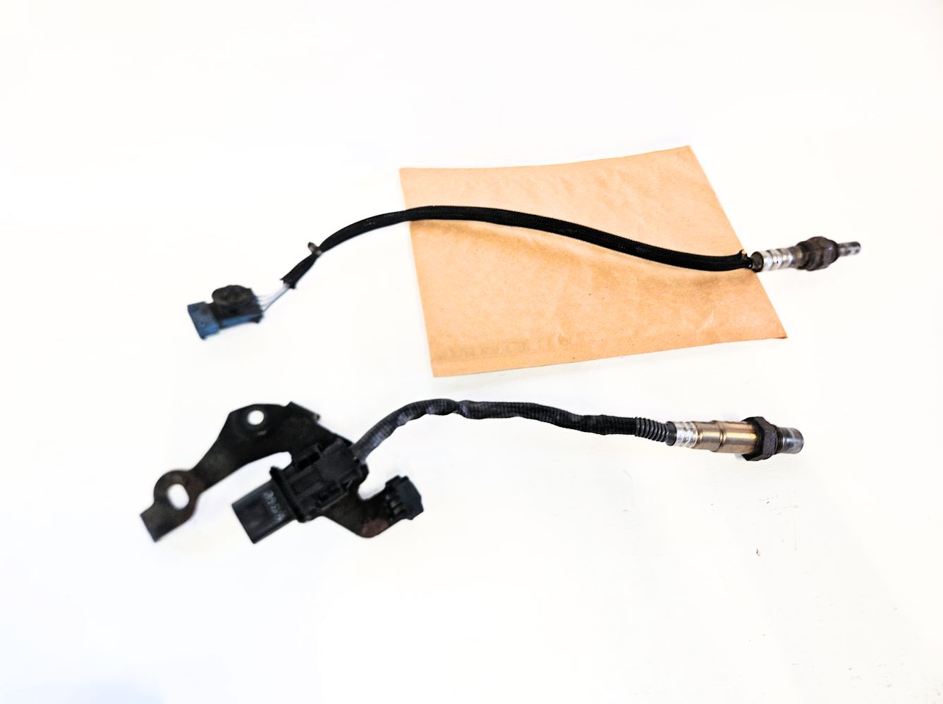 07-14 Mini Cooper Clubman 2 Oxygen Sensors 11-78-7-590-713, 11-78-7-548-961 Oem Used