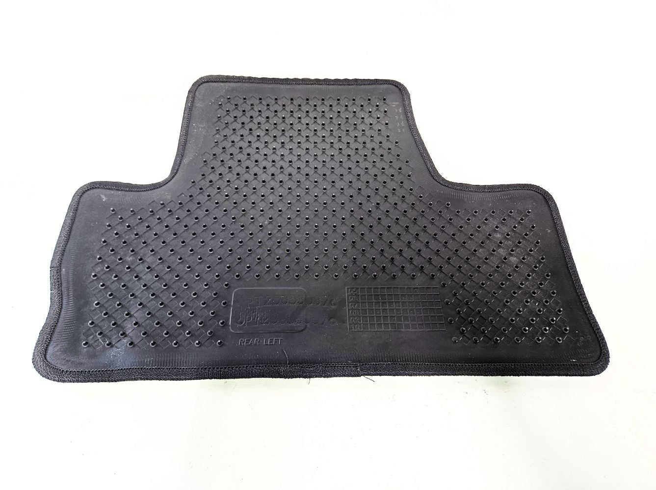 06-13 Lexus Is250 Is350 Rear Left Carpet Mat PT208-53087 Oem Used