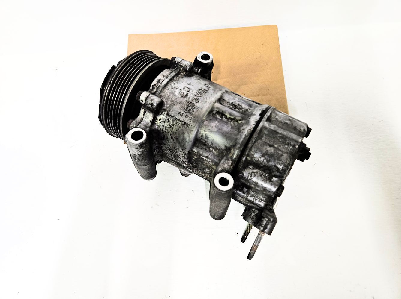 08-14 MINI Cooper Clubman A/C Compressor 64-52-9-223-392 Oem Used