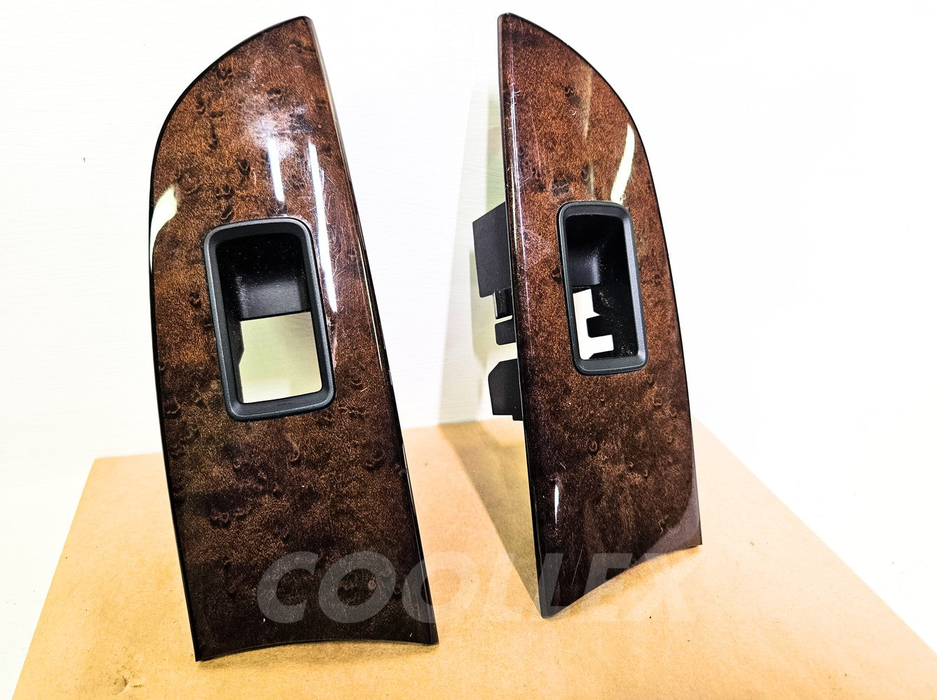 09-13 Lexus Is250 Is350 Door Trim Window Switch Bezel 74280-53300-E0, 74270-53300-E0 Oem Used