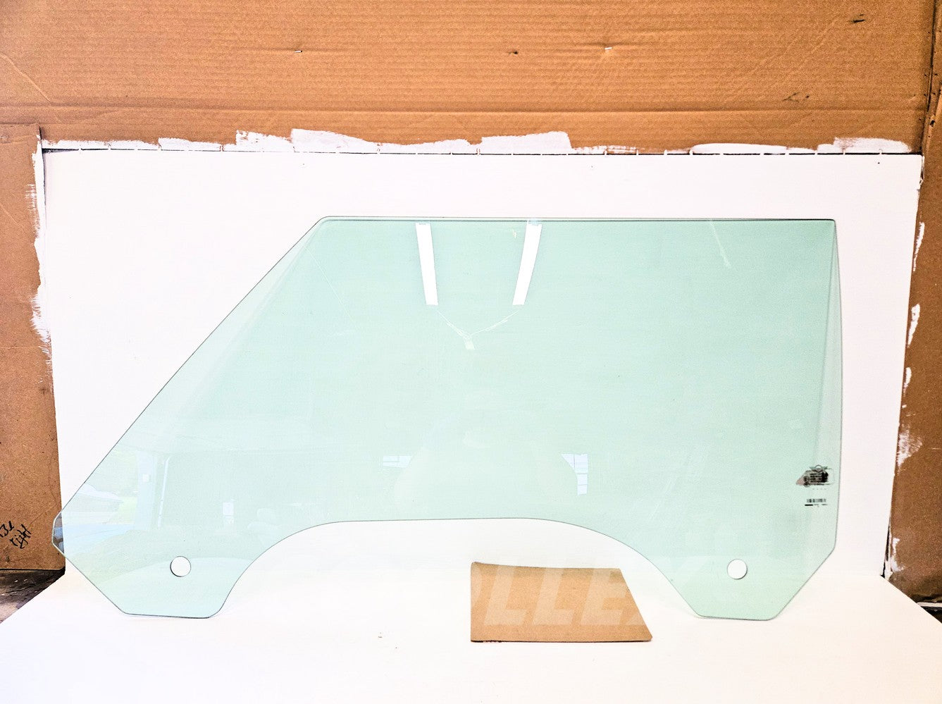 09-14 Mini Cooper Clubman Front Lh Driver Window Glass 51-33-7-168-063 Oem Used