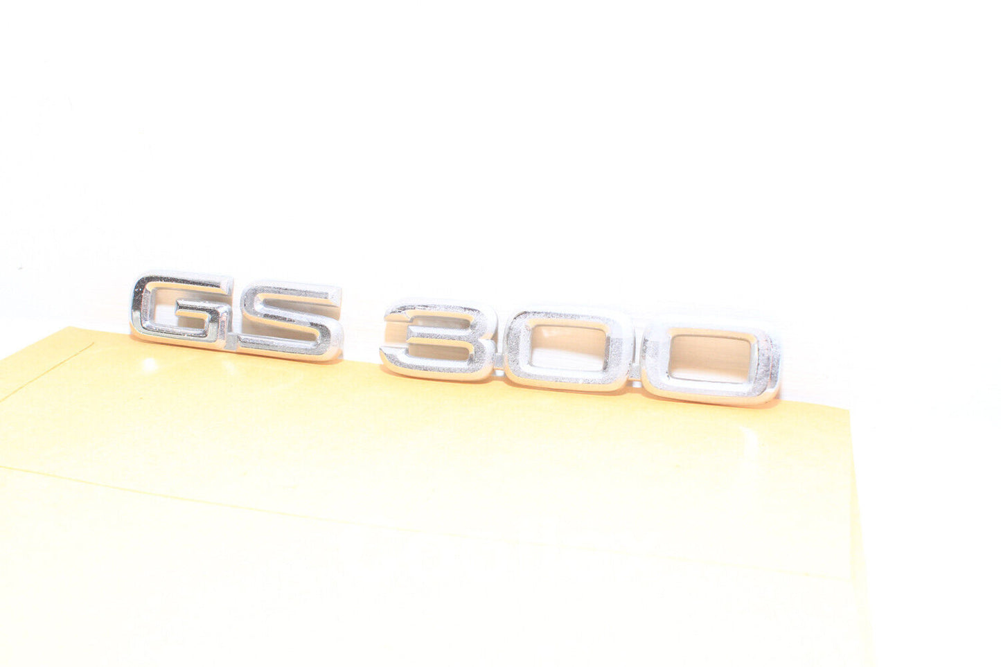 98-05 Lexus Gs300 Rear Trunk Emblem Logo 75443-30290, 75443-30300 OEM